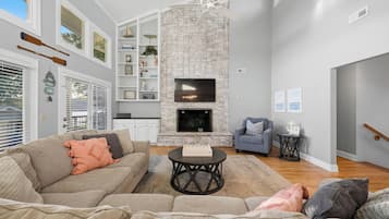 House (4 Bedrooms) | Interior