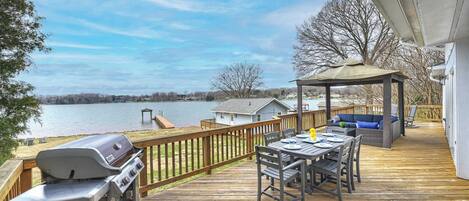 House (4 Bedrooms) | Front of property