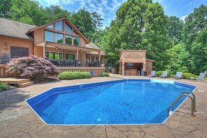 Hus (5 Bedrooms) | Boendets fasad