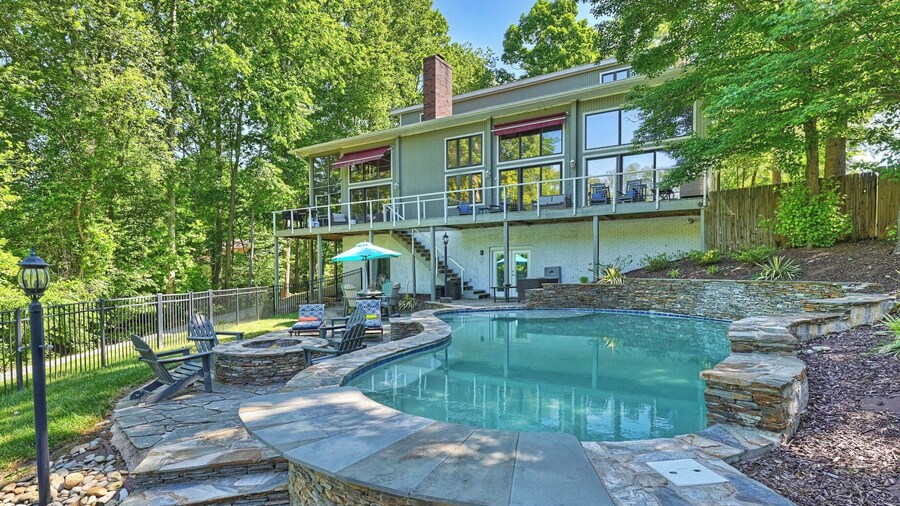 Sun Up, Sun Down by Avantstay Pool w/ Waterfall