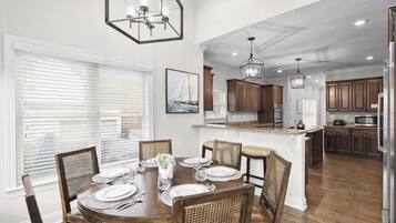 House (Multiple Bedrooms) | Interior