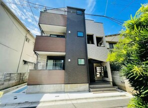 Front of property - Spectacular Apartament located Ikebukuro (Tokyo)