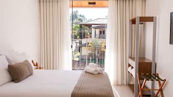 Premium Room | Individually decorated, free WiFi, bed sheets