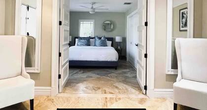 Private House, 2-1, Close to Atlantic Ave. Big Yard. Dog‑friendly with approval.