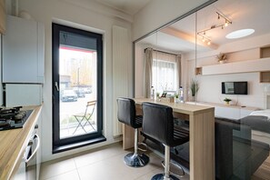 Private kitchen - Cozy Studio near shopping centers (București)