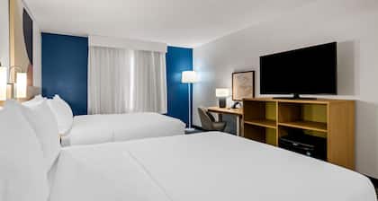 Spark by Hilton Merrillville