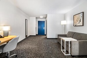 Room, 1 King Bed with Sofa bed | Living area