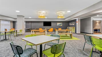 Daily continental breakfast for a fee