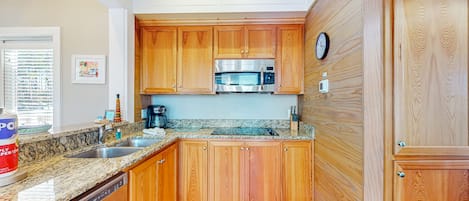 Fridge, microwave, dishwasher, coffee/tea maker