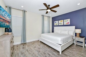3 habitaciones, tabla de planchar con plancha, wifi y ropa de cama