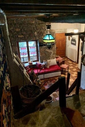 Télévision, cheminée