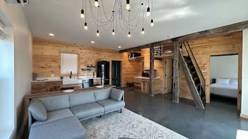 Smart TV y chimenea