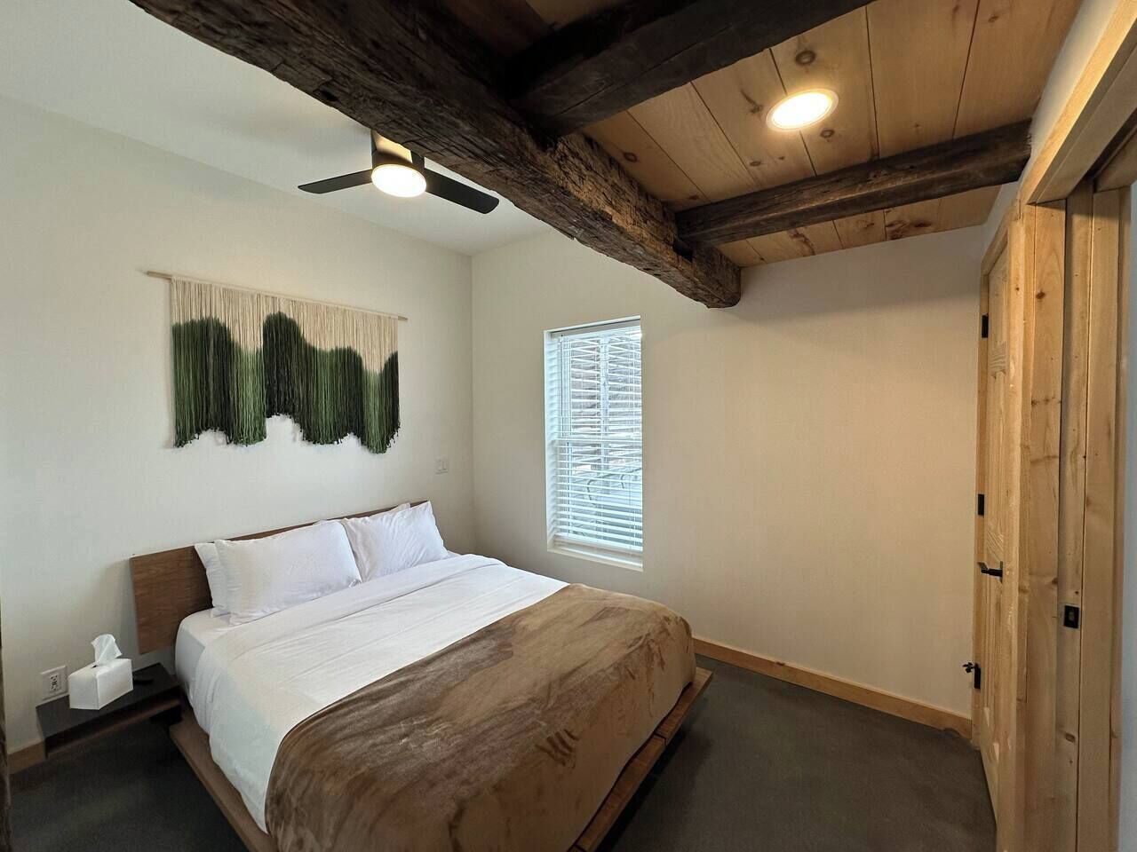 2 chambres, fer et planche à repasser, lit parapluie, Wi-Fi gratuit
