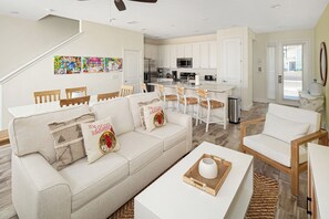 Smart TV - Lovely Villa near Disney With Margaritaville Resort and Island H20 Waterpark. (Kissimmee)