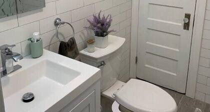 Modern, Spacious 2 BR Apartment