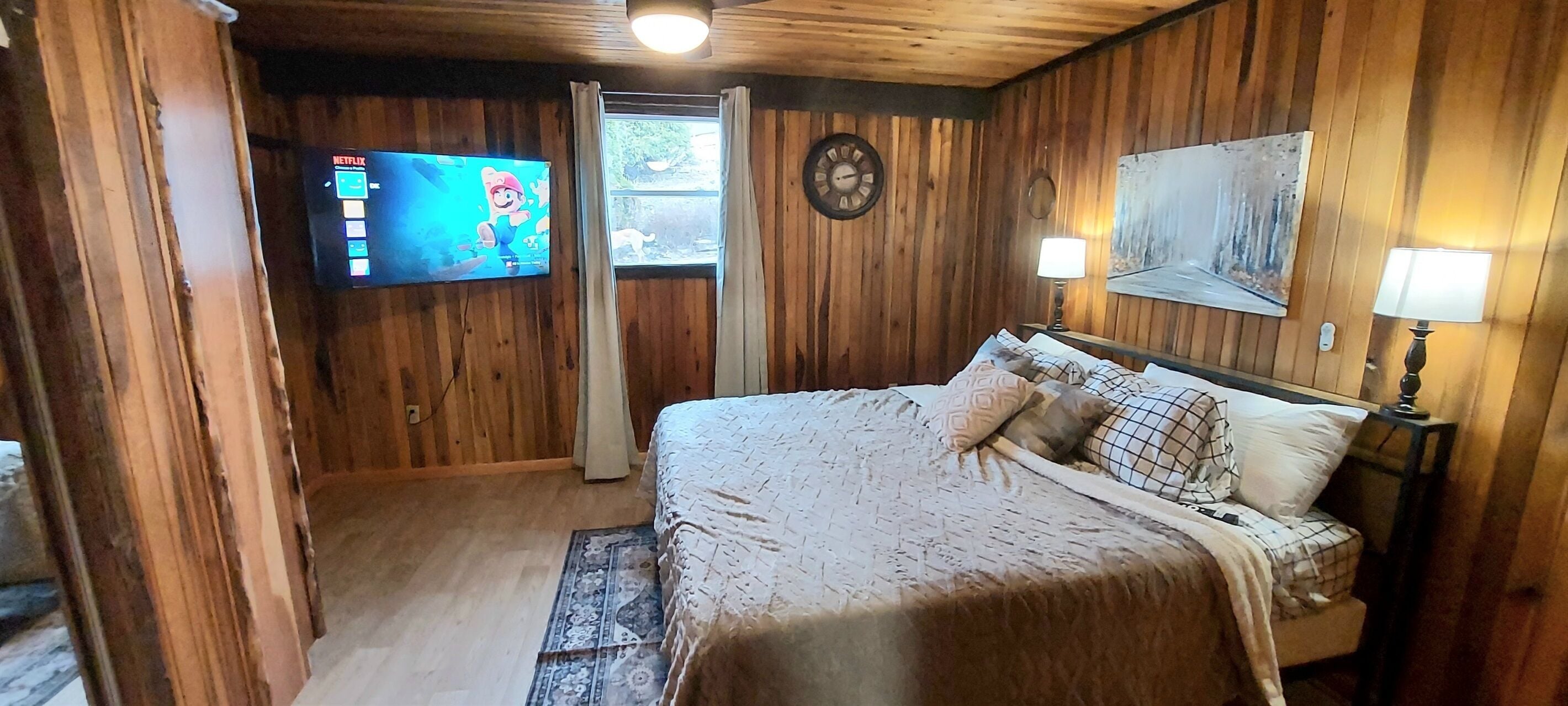 3 室のベッドルーム、デスク、アイロン / アイロン台、WiFi (無料)