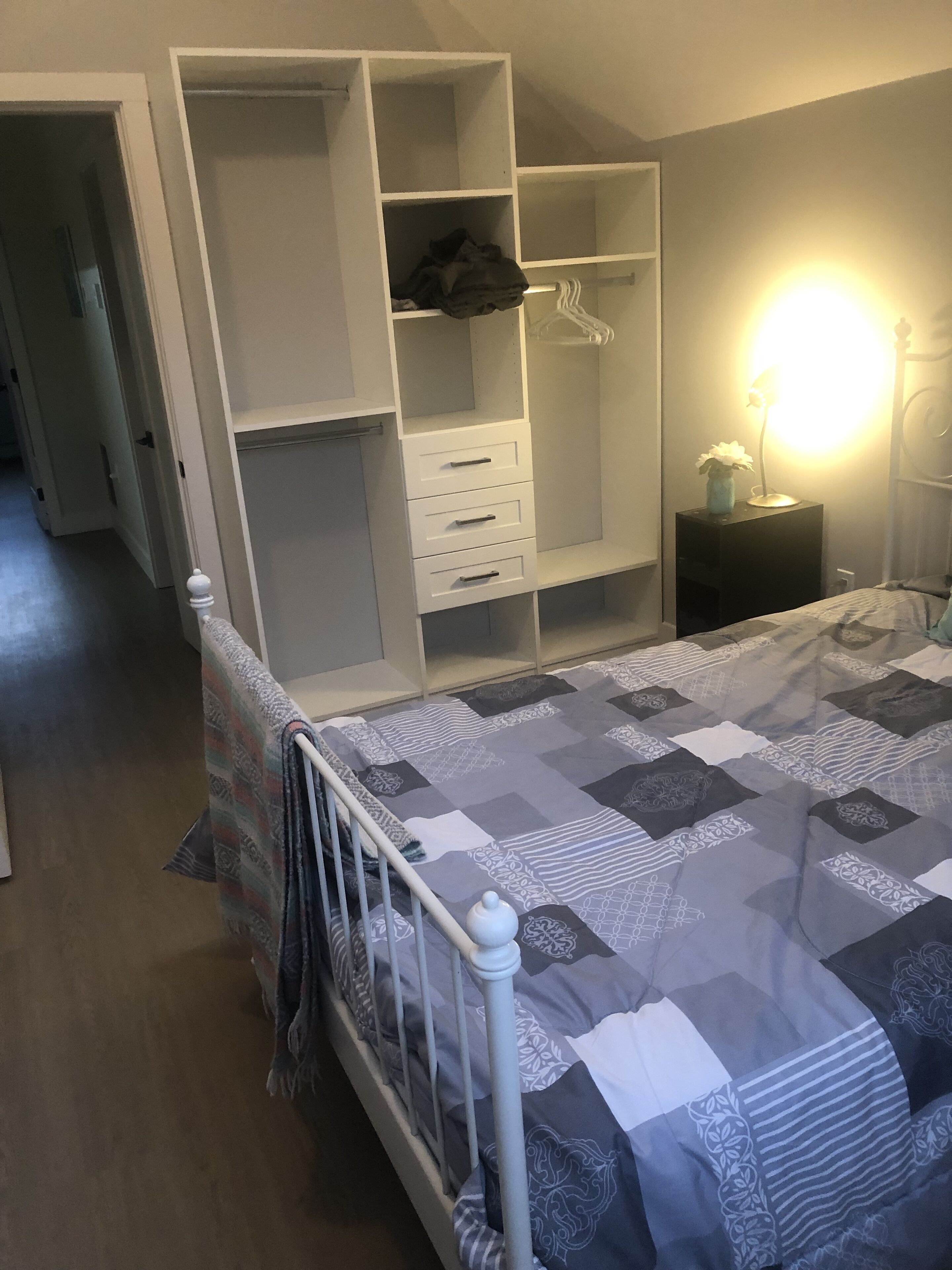 2 bedrooms, bed sheets