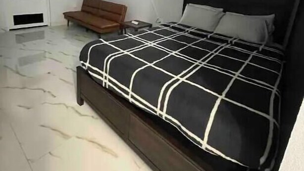 星評価なしの画像、1 / 10、ボタン