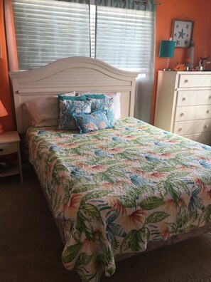 3 soverom, strykejern/-brett, wi-fi (inkludert) og sengetøy