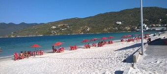 Arraial do Cabo 200m da Praia