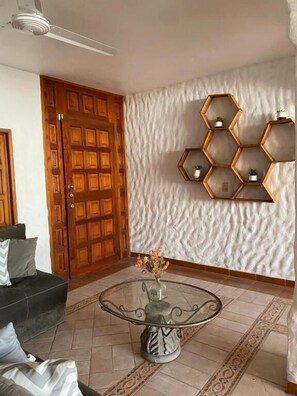 Living area - Hotel Boutique Beehive Coliving (Mazatlán)