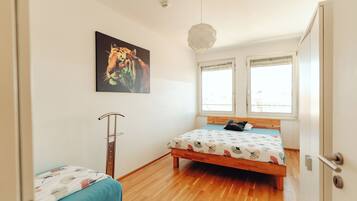 2 chambres, fer et planche Ă repasser, Wi-Fi gratuit, draps fournis