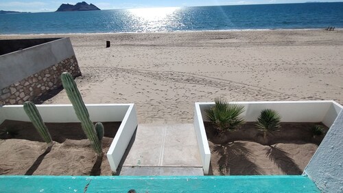 Enjoy the perfect beach stay at Villa Crosby