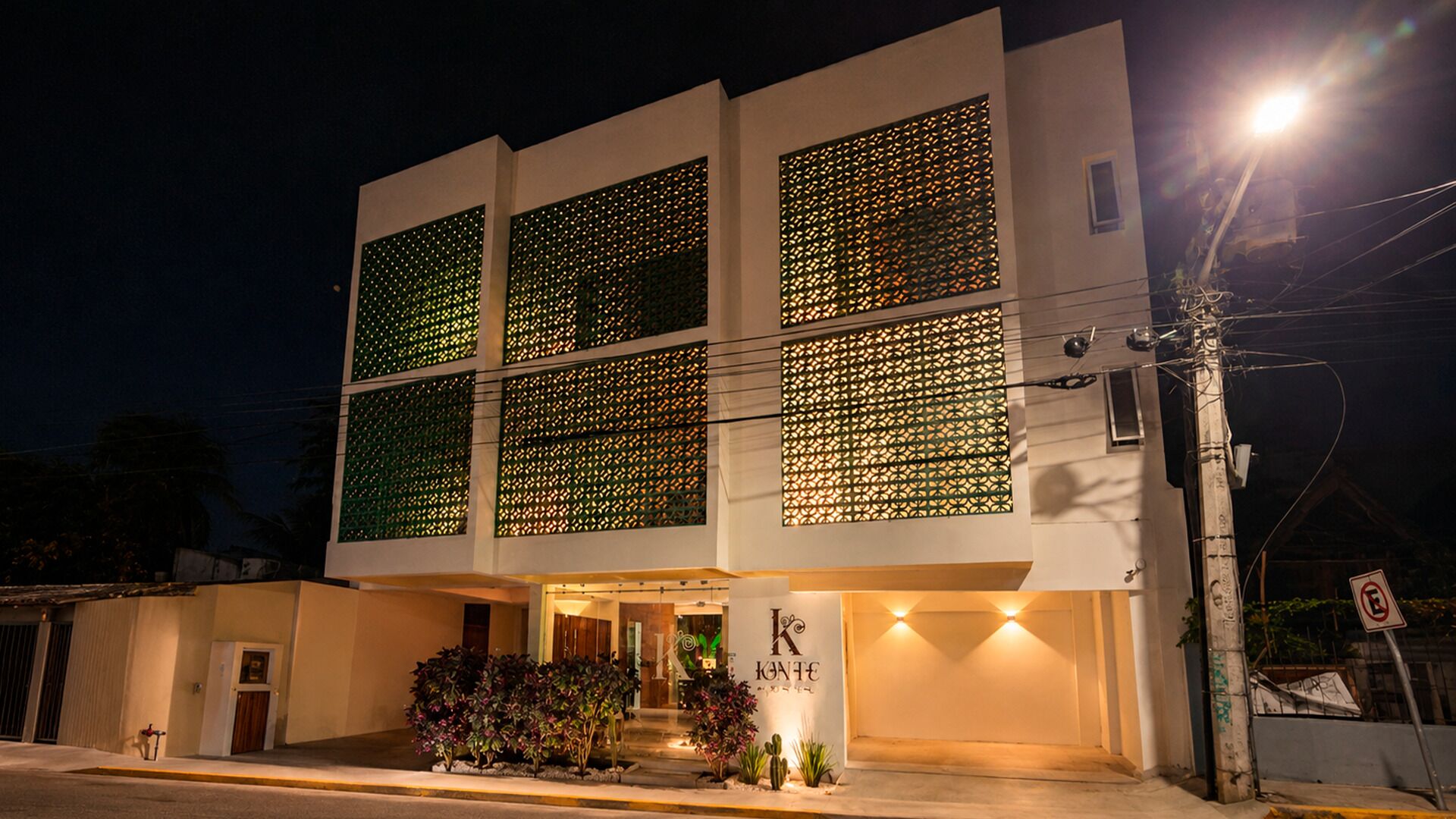 Façade de l’hébergement - soirée/nuit
