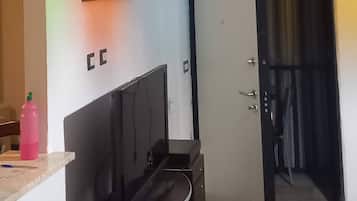 Apartment, 1 Schlafzimmer, Balkon, Stadtblick | Innenbereich