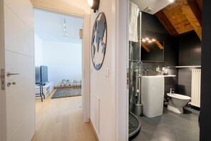 Shower, bidet