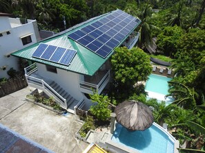 Exterior - Jalyn's Resort & Restaurant (Puerto Galera)