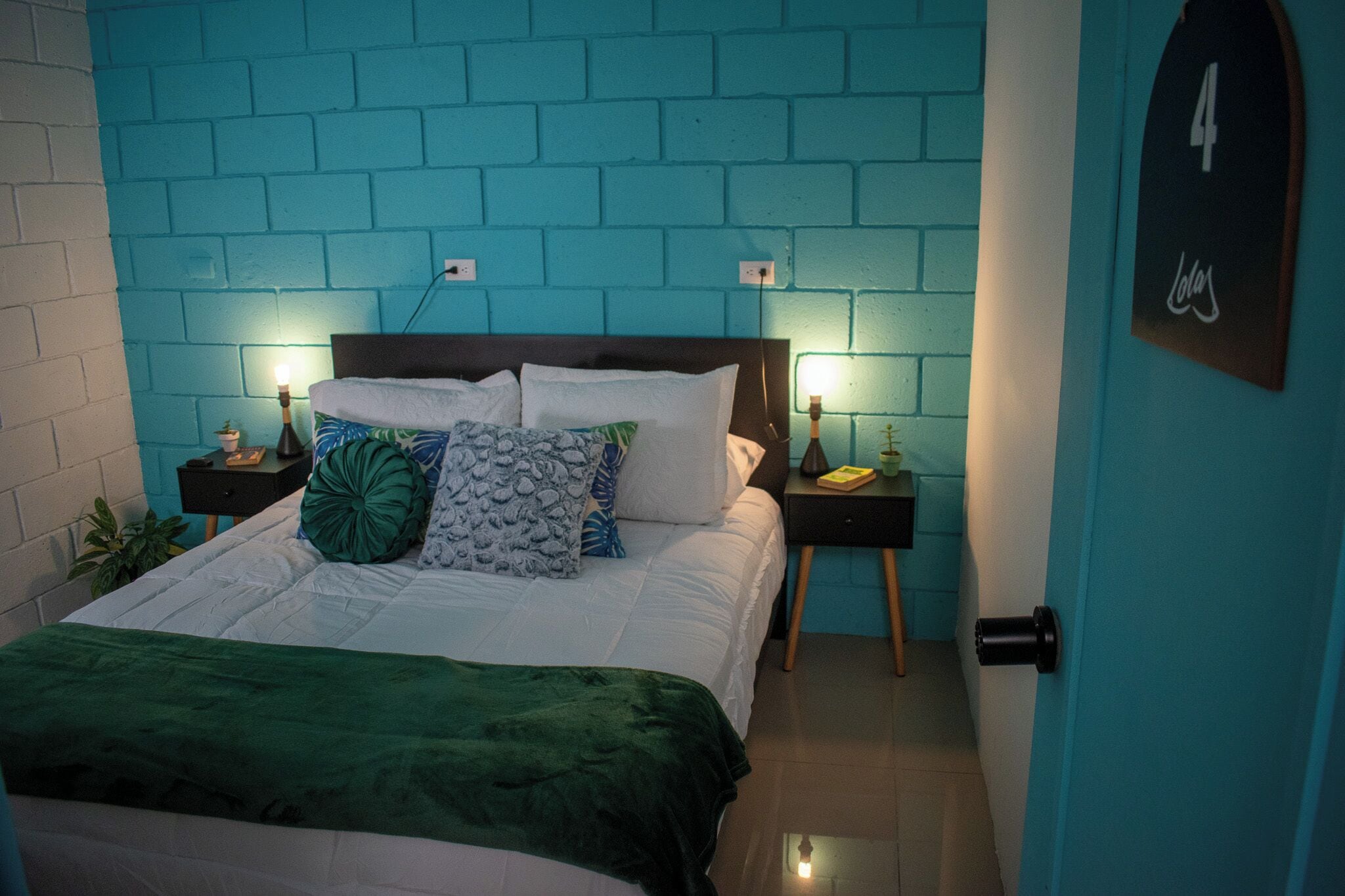 Foto - Lolas Hostal, Habitacion Compartida Exclusiva para Mujeres, 3 camarotes, precio por cama