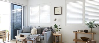 Green Door Kiama - Eco Luxury, EVC, Ocean Views, Pet Friendly.