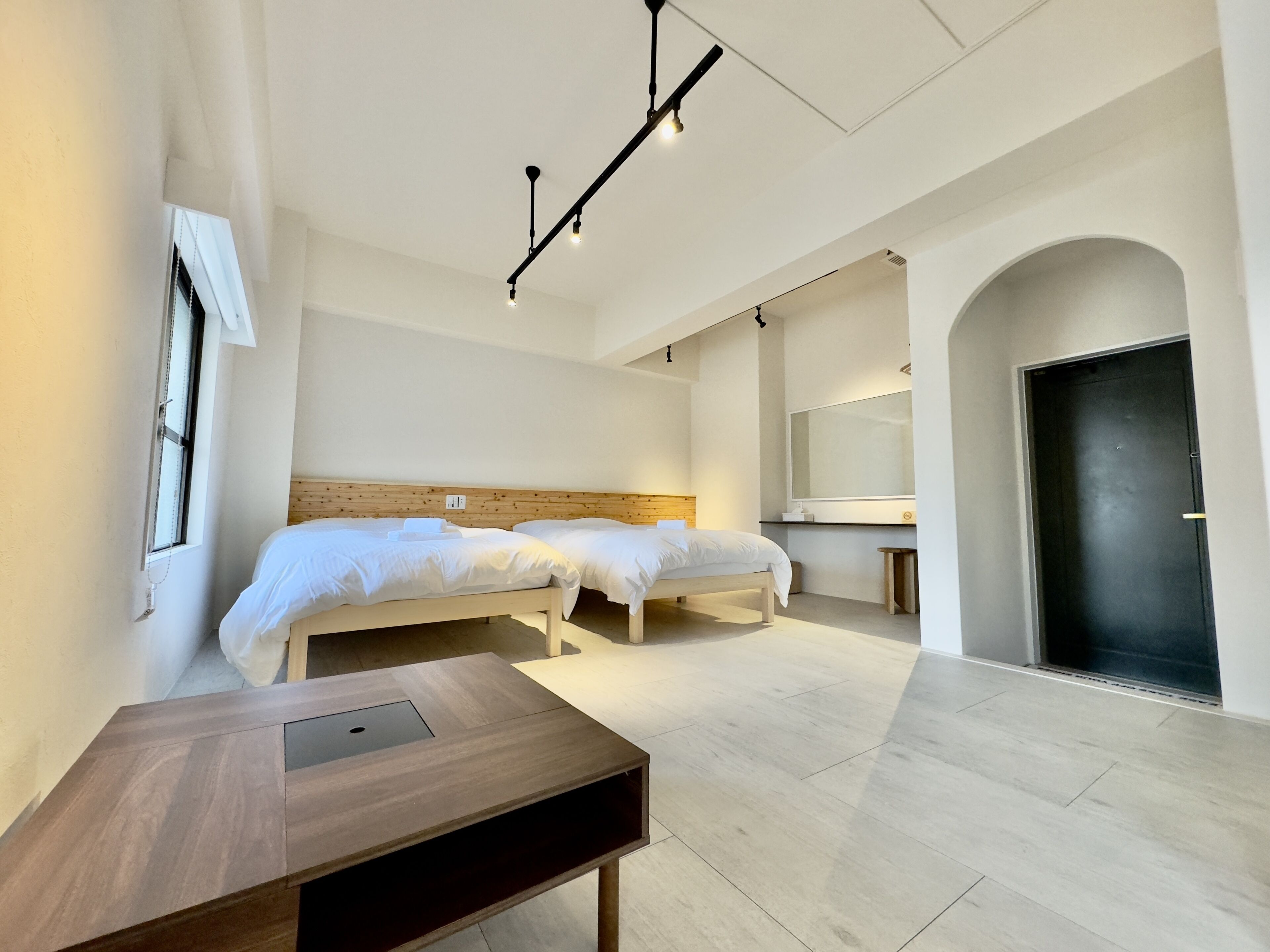 Deluxe Twin Room | WiFi (free), bed sheets