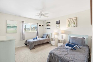 2 bedrooms, free WiFi, bed sheets - Family-Friendly Condo w/ Pool & Beach (Kill Devil Hills)
