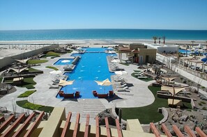 A heated pool - Encanto Living 304 Ocean View!! (Puerto Peñasco)
