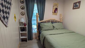 3 chambres, lit parapluie, Wi-Fi gratuit, draps fournis