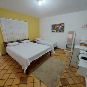 Room - Pousada Girassol Genipabú (Extremoz)
