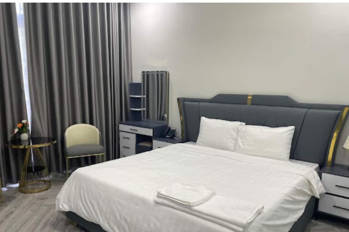 TAN HANH HOTEL - hotel rooms