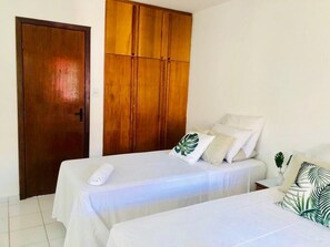 3 sovrum, strykjärn/strykbräda, gratis wi-fi och sängkläder