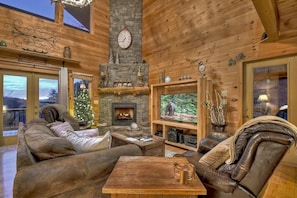 TV, fireplace, video games, table football - Hot tub, lush views, and games! - Blue Ridge Bliss (Morganton)