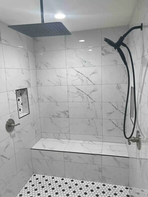 Shower, hair dryer, towels, soap - 
Wagon Wheel Retreat on 2.5 acres With hot tub (Landers)