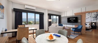 Aston Palu Hotel & Conference Center
