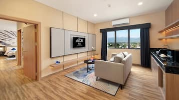 Penthouse, 2 Bedrooms | 1 bedroom, in-room safe, desk, soundproofing