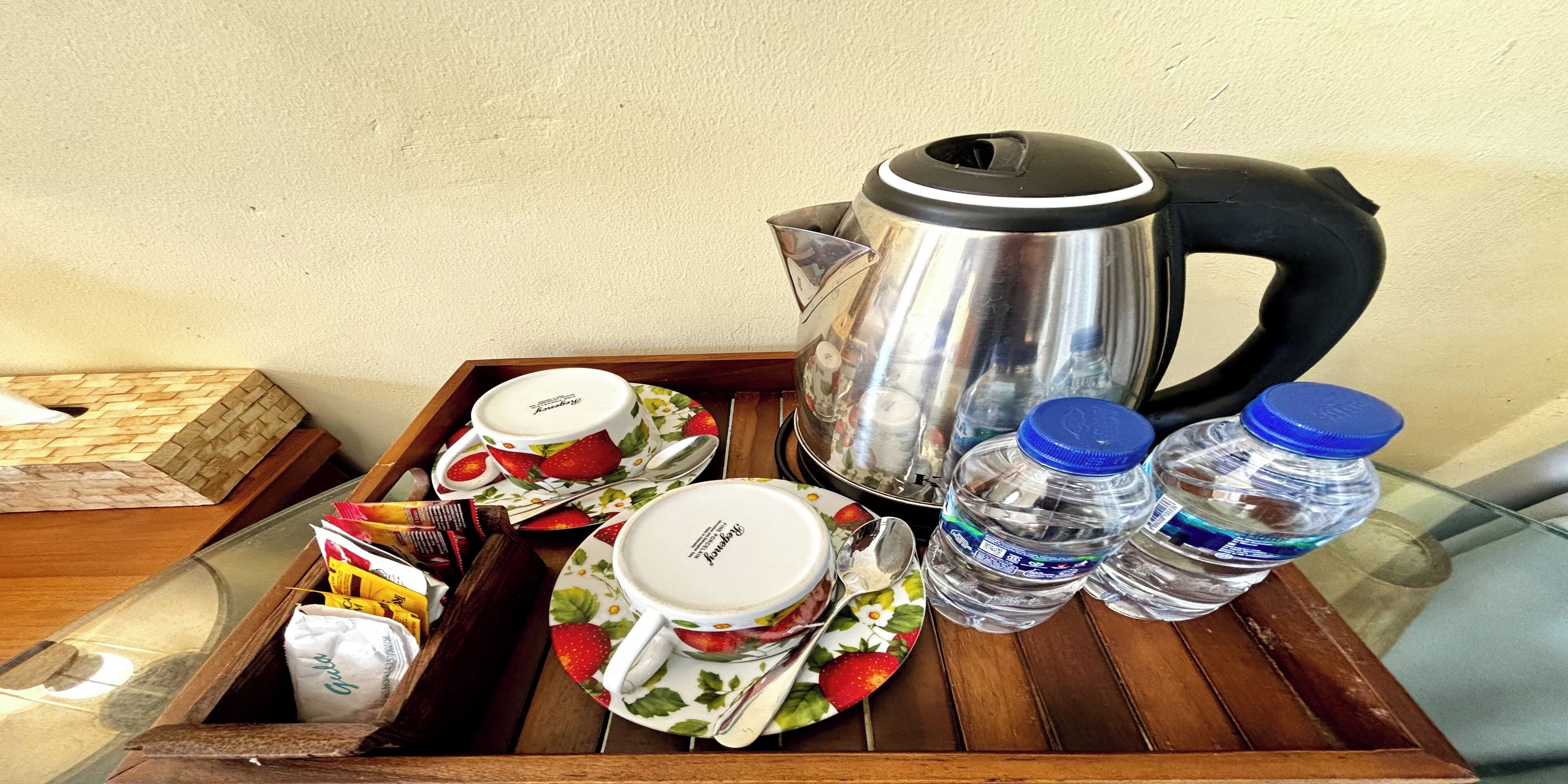 Deluxe Room Balcony with Jungle View | 書桌、遮光窗簾/窗簾、免費 Wi-Fi