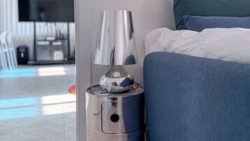 1 bedroom, in-room safe, desk, iron/ironing board