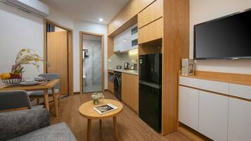 Romantic Double Room, 1 King Bed, Kitchen | Living area | Flat-screen TV, Netflix, books, streaming services
