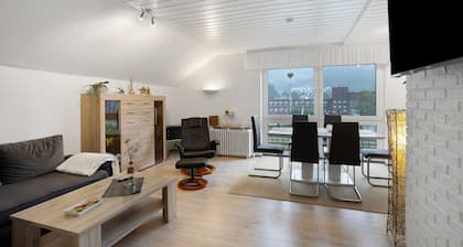 Ferienwohnung 'Sara's' mit privatem Garten, WLAN und Klimaanlage