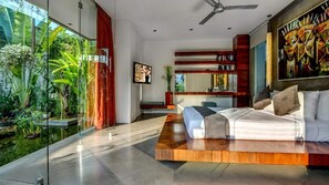 4 bedrooms, iron/ironing board, internet, bed sheets