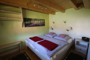 1 makuuhuone, ilmainen Wi-Fi, vuodevaatteet